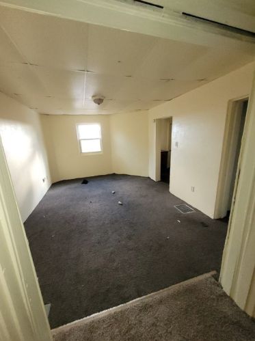 134 Jucunda St, Pittsburgh, PA 15210-1659