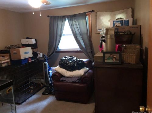 81 Ivain Rd, Torrington CT 06790-4416 exterior