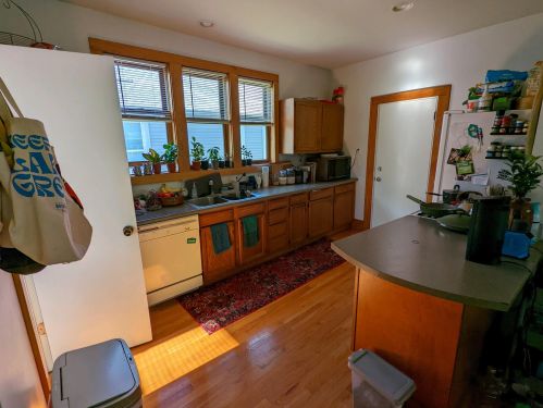 1101 Jennette, Grand Rapids MI 49504-4145 exterior