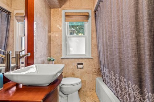 2854 Lefeber Ave, Milwaukee WI 53210-1142 exterior