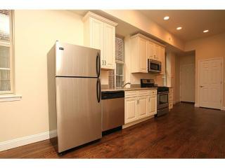 413 9th St, Philadelphia PA  19147-1335 exterior