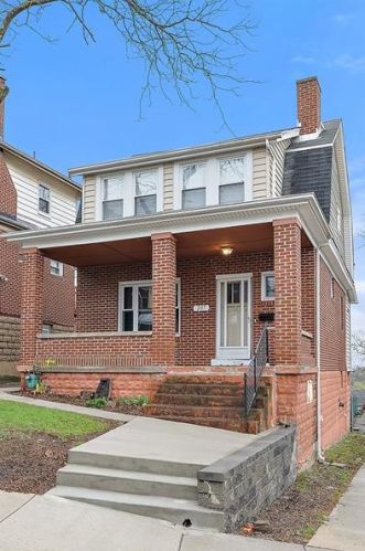 207 Perryview Ave, Pittsburgh PA 15214-1528 exterior