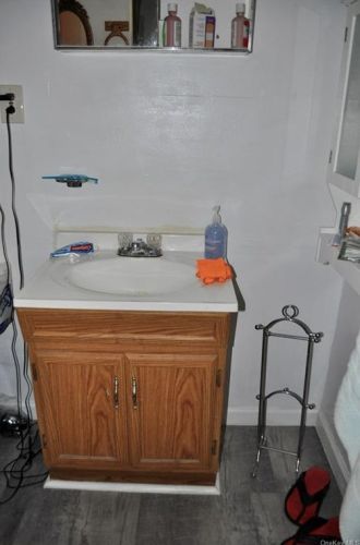 170 South St, Middletown NY 10940-5811 exterior