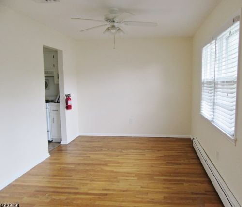 82 James Ave, Cranford NJ  07016-2636 exterior