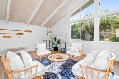 427 Riverview Ave, Capitola CA 95010-2757 exterior