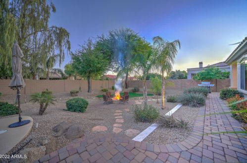 715 County Down Dr, Chandler AZ 85249-7331 exterior