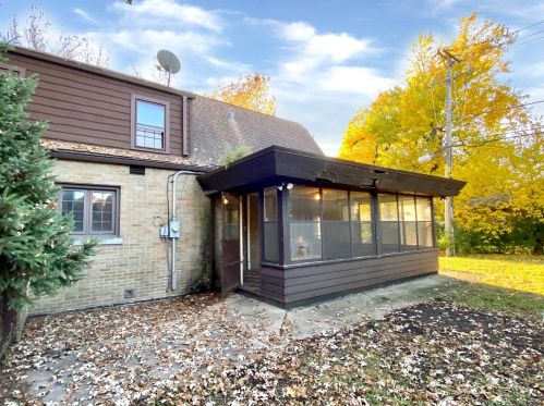 6100 Kilpatrick Ave, Chicago IL 60652-3516 exterior