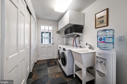 84 Bayard Ln, Princeton NJ 08540-3029 exterior