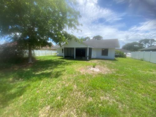 3651 Margela St, Fort Pierce FL  34953-5224 exterior
