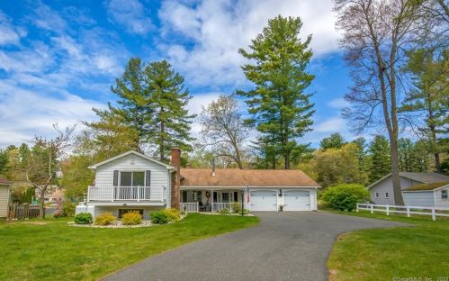 147 Cottage Rd, Enfield CT 06082-2209 exterior