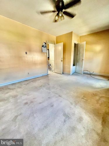 1320 Greeby St, Philadelphia PA 19135-2604 exterior