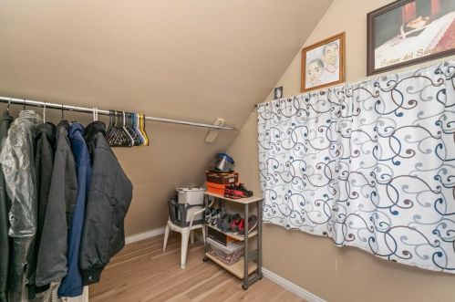 2720 Karlov Ave, Chicago IL 60652-3121 exterior