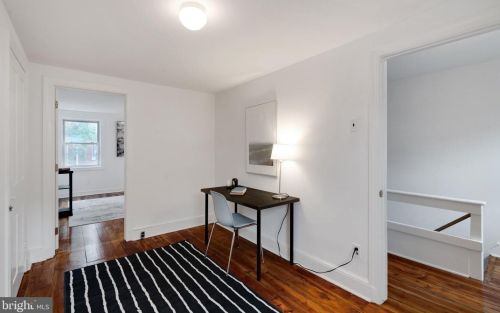 335 Manton St, Philadelphia PA 19146-3811 exterior