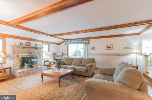 26 Shadow Stone Dr, Blenheim NJ 08012-5238 exterior