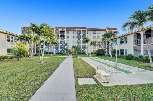 250 20th St, Boca Raton FL  33431-8040 exterior