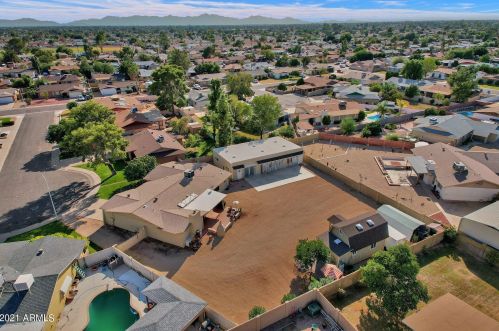 8622 40 Dr, Phoenix AZ 85019-1206 exterior