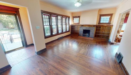 632 5 St, Manitowoc WI 54220-3935 exterior