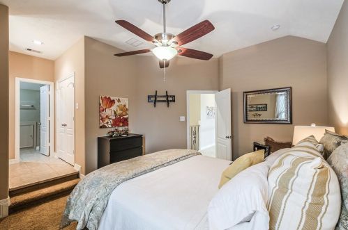 27502 Knox Prairie Ln, Fulshear TX 77441-1147 exterior