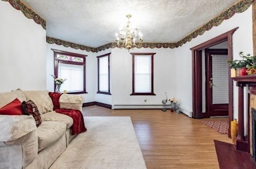 99 Euclid Ave, Springfield MA 01108-1725 exterior