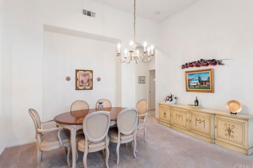 30861 Mashie Way, Temecula CA 92591-3917 exterior