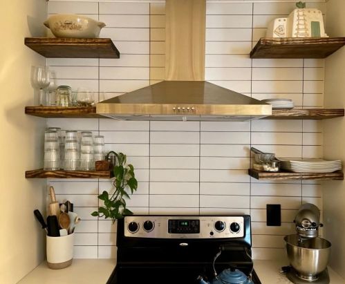 633 Granville Ct, Atlanta GA 30328-3443 exterior