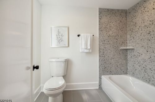 89 Franklin St, Verona NJ  07044-1922 exterior