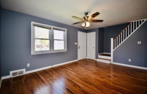 260 Pheland St, Springfield MA  01109-1320 exterior