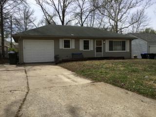 4309 17th Ter, Topeka KS  66604-3401 exterior