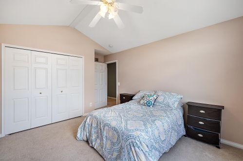 21192 Strawberry Hills Dr, Macomb Township MI 48044-2277 exterior