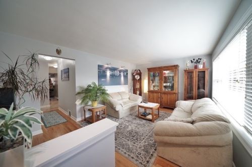 3455 Oketo Ave, Chicago, IL 60634-3447