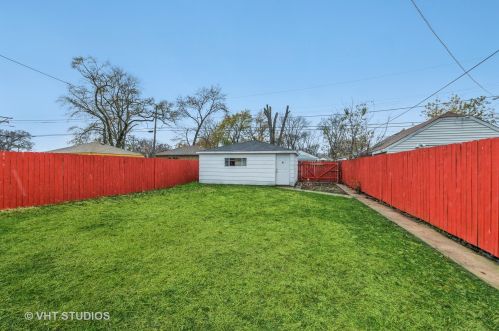 12540 Throop St, Chicago IL 60827-6113 exterior