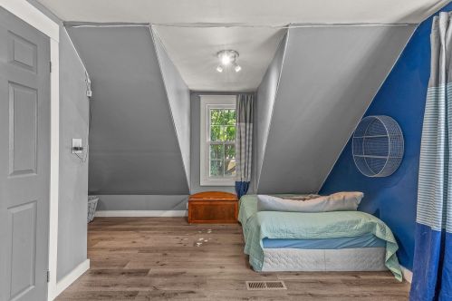 3901 86, Milwaukee WI 53222-2833 exterior