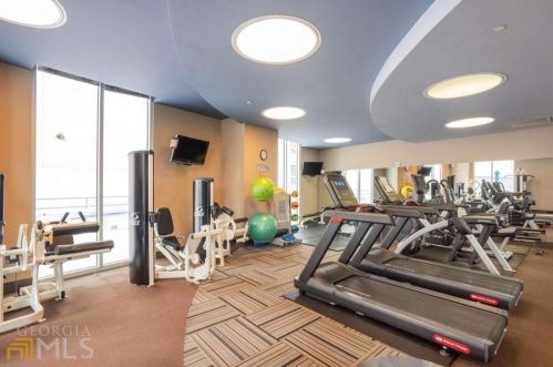 20 10th St, Atlanta GA  30309-3867 exterior