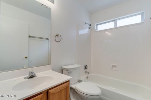 14437 47 Pl, Phoenix AZ 85018-6009 exterior