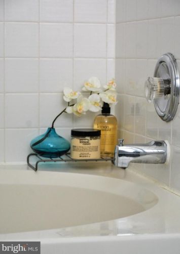 52 Steeplechase Cir, Chester PA 19014-1463 exterior