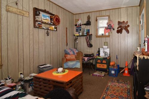 832 Elm St, Woonsocket RI 02895-3507 exterior