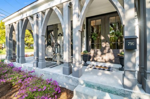 716 3rd Ave, Saint Charles IL  60174-2016 exterior