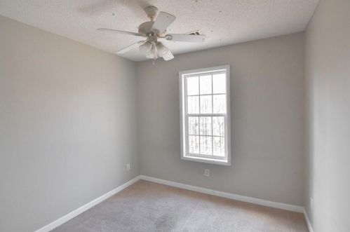 3207 Hidden Vly Rd, Gainesville GA 30506-3709 exterior