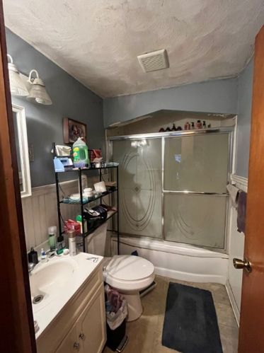 212 Elizabeth St, Pittsburgh PA 15207-1822 exterior