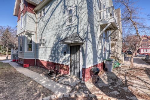 1942 2nd St, Milwaukee WI 53212-3709 exterior