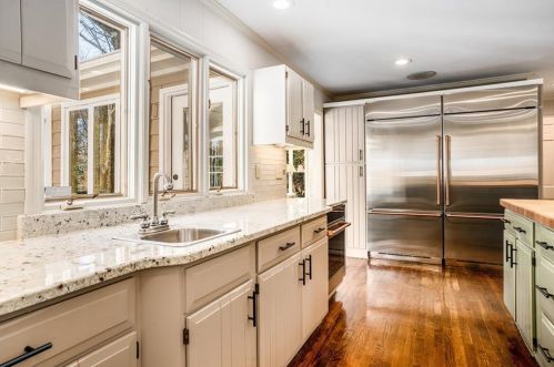 1129 Mason Wood Dr, Atlanta GA 30329-3803 exterior