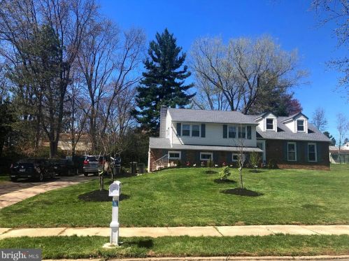 3868 Byron Rd, Huntingdon Valley, PA 19006-2321