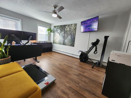 12 Edward Dr, Concord NH  03301-8626 exterior