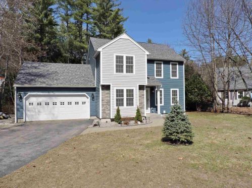 37 Curtisville Rd, Concord NH 03301-5906 exterior