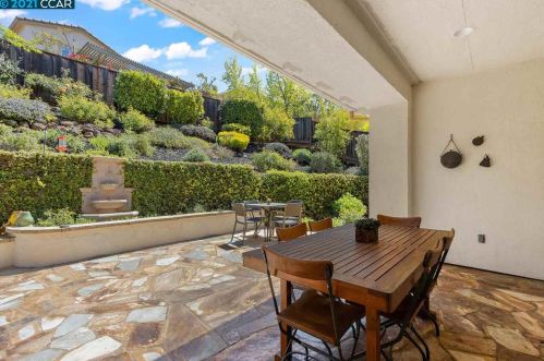 1230 Mountain Side Ct, Concord CA 94521-5508 exterior