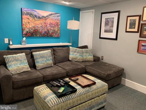 614 Church St, Limerick PA 19468-2123 exterior