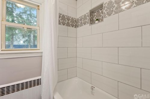 26 Fern St, Edison NJ  08817-4206 exterior