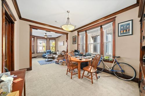 2321 Walton St, Chicago IL 60622-4817 exterior