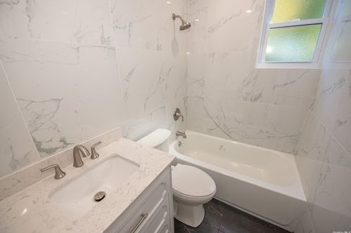 46 Luyster St, Huntington Station NY 11746-4421 exterior