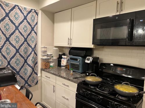 5201 Just St, Washington DC  20019-5563 exterior